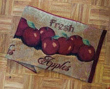 Tapestry Table Runner Fresh Apples