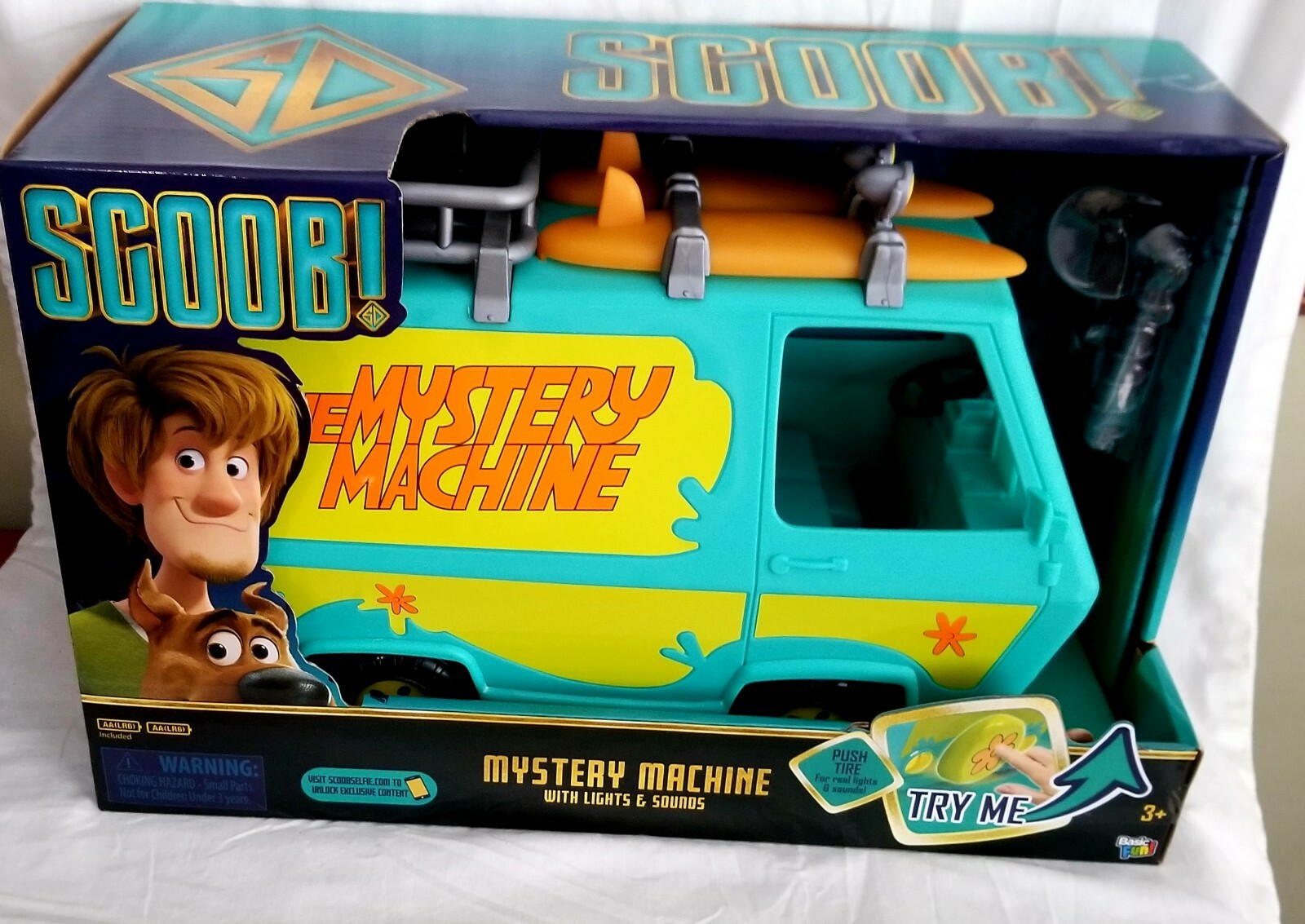 mystery machine lunch box