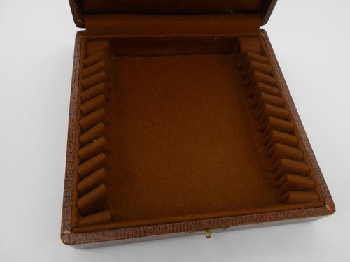 01 ) COFFRET ÉCRIN POUR 12 CUILLERES A CAFÉ DESSERT EN ARGENT MASSIF OU MÉTAL . - Picture 2 of 4