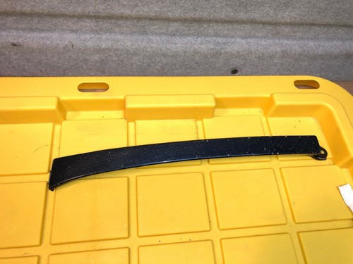 2003-2009 TOYOTA 4RUNNER SR5 FRONT DRIVER SIDE BUMPER HEADLIGHT FILLER COVER OEM - 第 1/4 張圖片