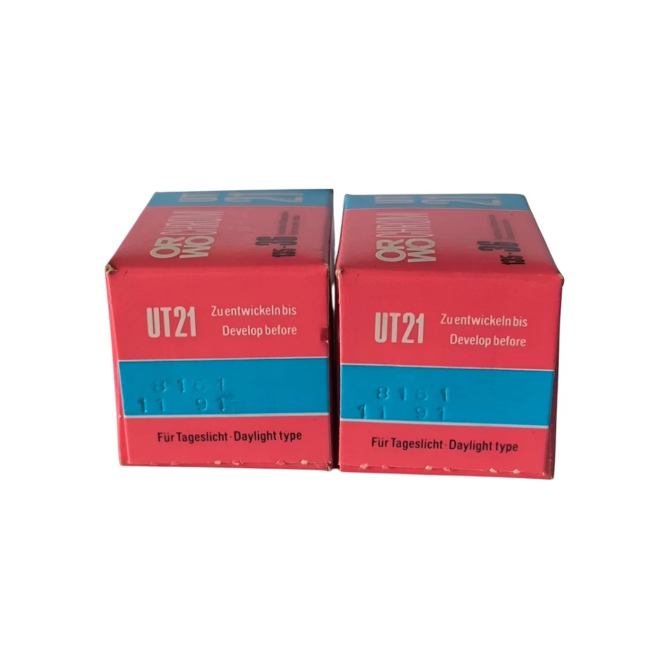 2pcs ORWO Chrom UT21 - 35mm Photo Film For Color Slides, 100 ISO, 36exp, Expired - Image 4 of 4