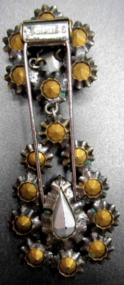 ROGER JEAN PIERRE Depose French Sparkling Ice Rhinestone Vintage Fur Clip - Image 4 of 4