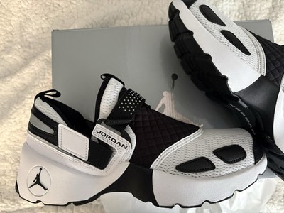 Size 11 - Air Jordan Trunner LX White/Black - Reflective Silver