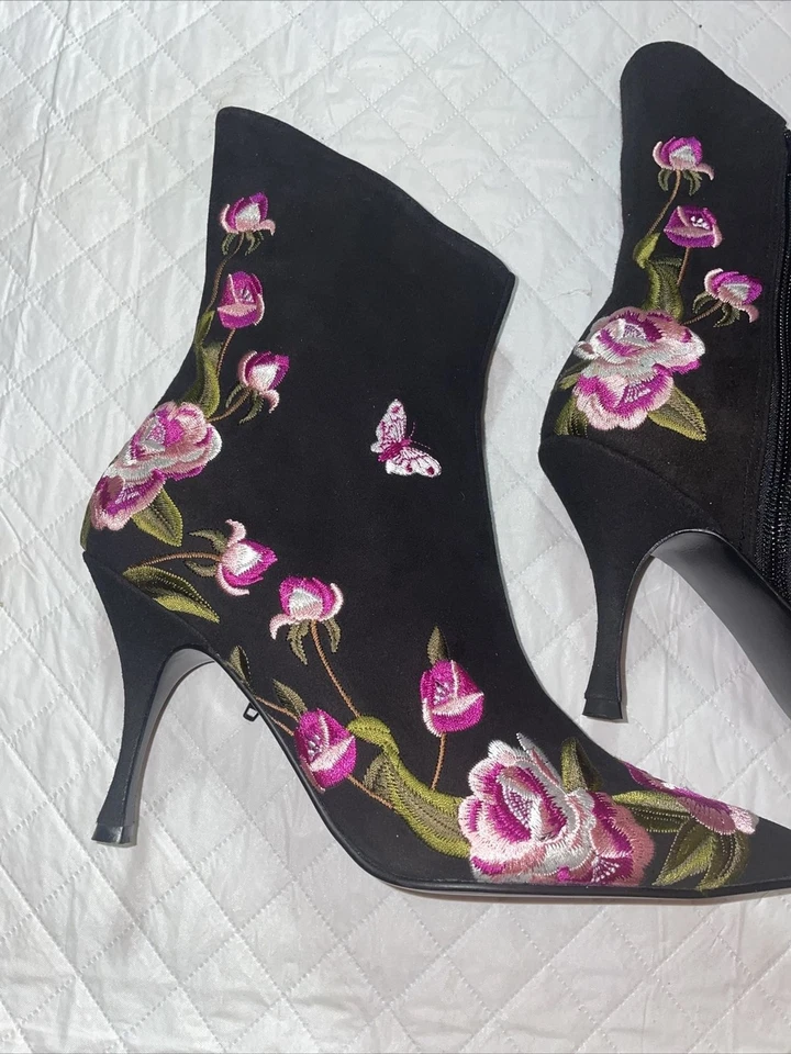 Nuevas botas bordadas Beverly Feldman Stiletto media pantorrilla gamuza negra 7,5 M Foto 2 de 4