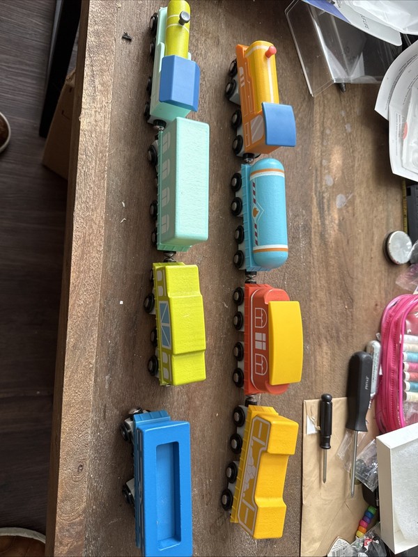 Gigglescape Magnetic Trains Cars 8pcs. Works With Wooden Track Hardly Used