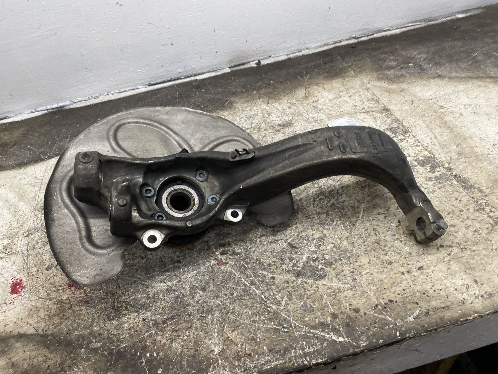 Bentley Flying Spur 2014-2018 FRONT+RIGHT Steering knuckle