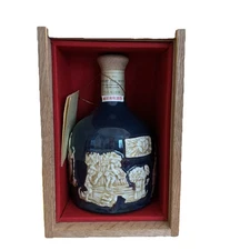 VTG Japanese Suntory Whisky Special Edition Arita Porcelain Bottle w/Wooden Box