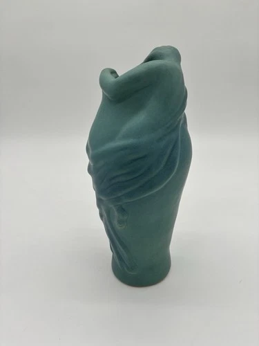 Vintage VAN BRIGGLE 10-1/2” Lorelei Blue Ming VASE Artist Signed MILDRED SCOTT M