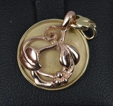 CLOGAU 9ct Gold Tree of Life Welsh Circular Pendant