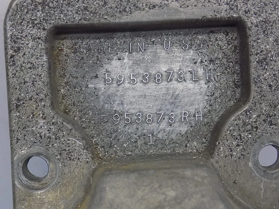 Carcasa de luz trasera Buick Riviera 1963-1964 Foto 4 de 4