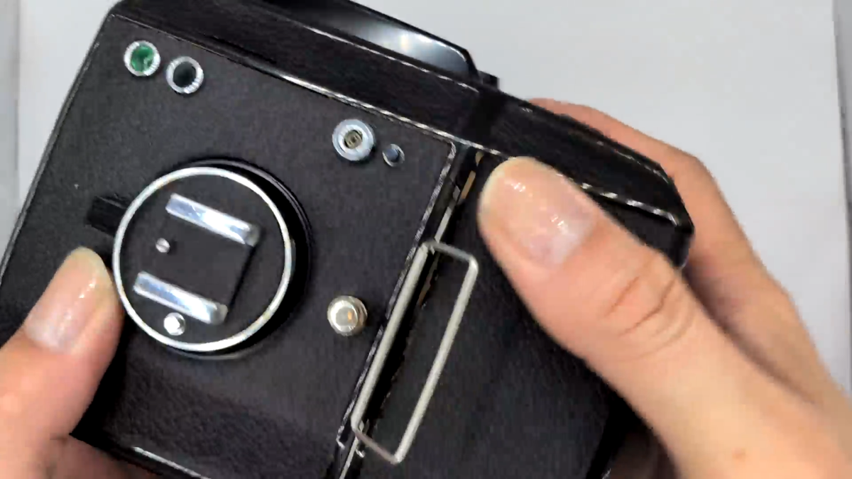 #142 ★現状品★ZENZA BRONICA EC Bronica EC - Camera-wiki.org - The free camera encyclopedia