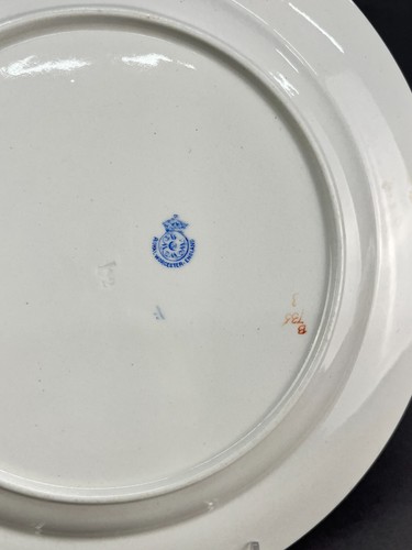 8 Antique Royal Worcester Chinoiserie BLUE WILLOW 10 1/2" Dinner Plates c. 1891 - Picture 7 of 10