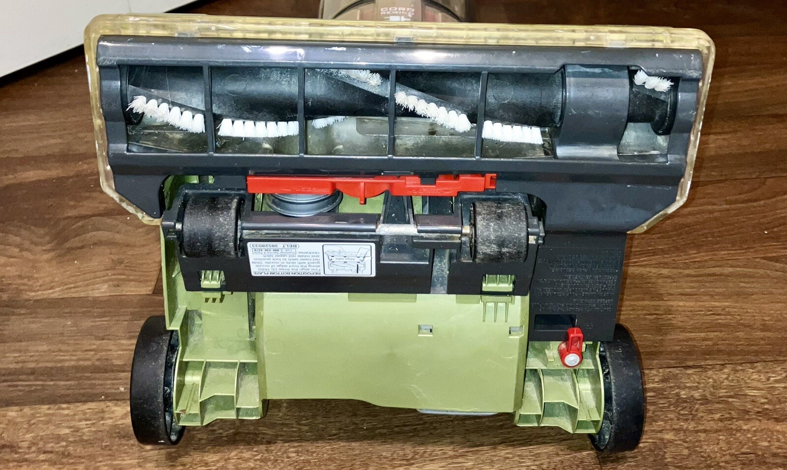 Hoover Windtunnel Upright T Series Vacuum Cleaner With New Belt / Model