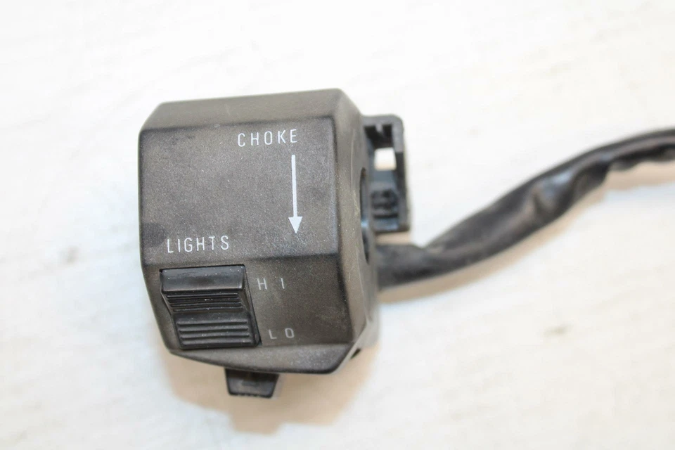 93-96 SUZUKI GSXR750W CLIP IZQUIERDO EN MANGO BOCINA SEÑALES INTERRUPTOR BB266 Foto 2 de 4