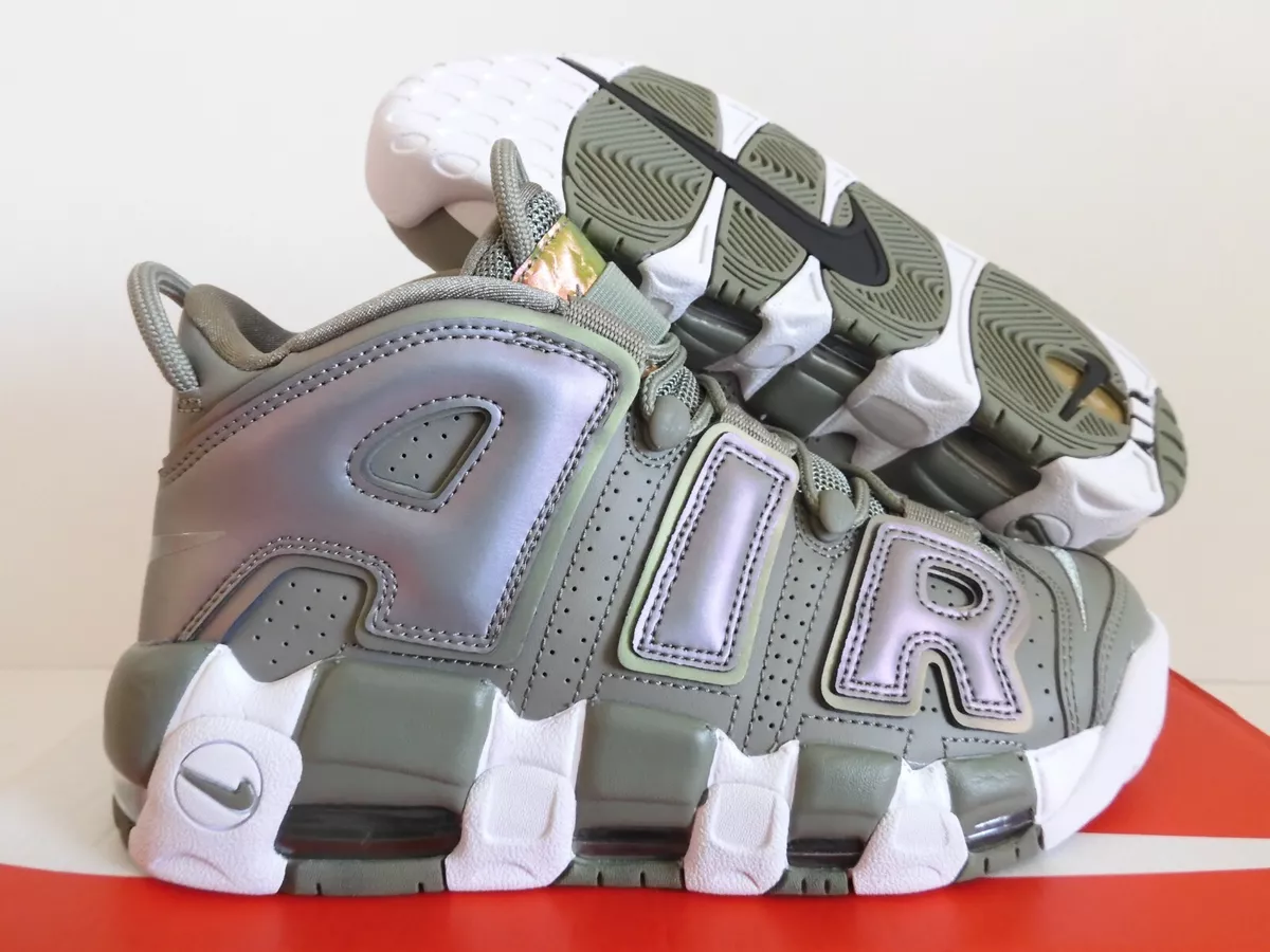 Dark top stucco uptempo
