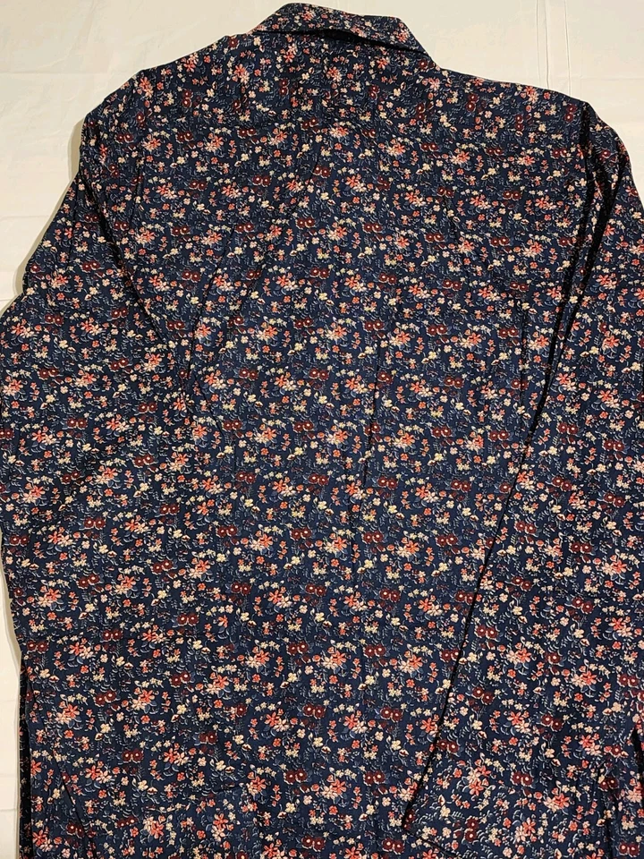 Camisa de vestir Express para hombre talla pequeña Foto 4 de 4