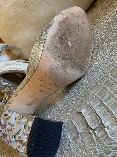 BETTYE MULLER women's designer MARY JANE chunky beaded heel shoes Sz 8 - Picture 7 of 11