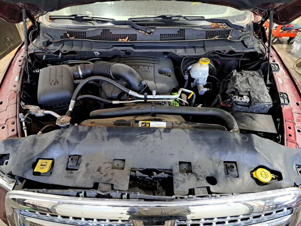 Interruptor de ventana de puerta delantera del lado del conductor Lh Ram1500 Sku#4285418 2017 Foto 2 de 4