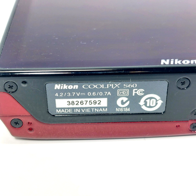 Nikon COOLPIX S60 10.0MP Touchscreen Digital Camera Red w/New