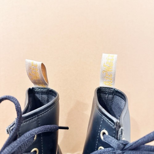 Dr. Martens schwarze vegane Leder Schnürstiefel Kampfstiefel Größe 10 - Bild 4 von 10