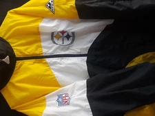 Vintage NFL Pittsburgh Steeler Puffer Jacket Mens Size L - Pro Line By Apex One