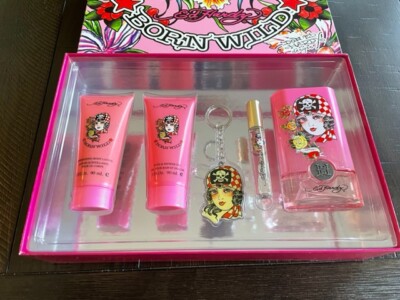 Ed Hardy Born Wild 3.4 oz Women's Eau de Parfum Gift Set with Free Shipping!