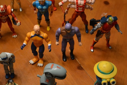 AWESOME VINTAGE ACTION FIGURE COLLECTION LOT B SMALL ACTION FIGURES & MORE - Picture 4 of 9
