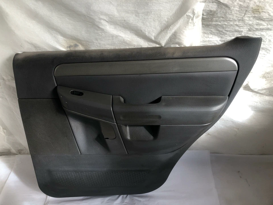 Ford Explorer 2003 panel interior de puerta trasera lado derecho del pasajero diestro M Foto 3 de 4