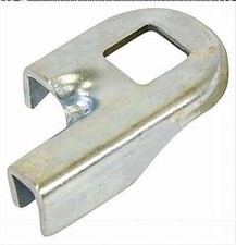 473520R2 Side Delivery Rake Spring Tooth Mounting Clip Fits IH 14,16,9 Rakes