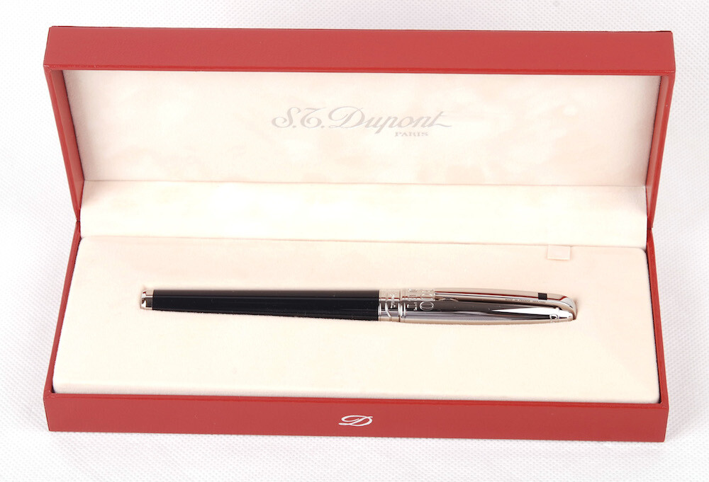 S.T.Dupont 300 years of St. Petersburg Limited Edition 18K