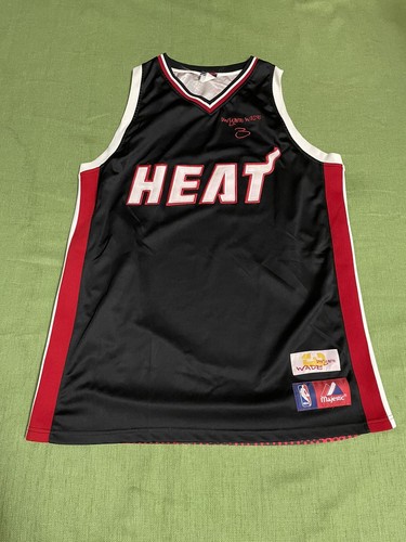 Dwayne Wade #3 Miami Heat Majestic NBA Sewn Jersey Back Photo Image Size XL - Picture 3 of 12