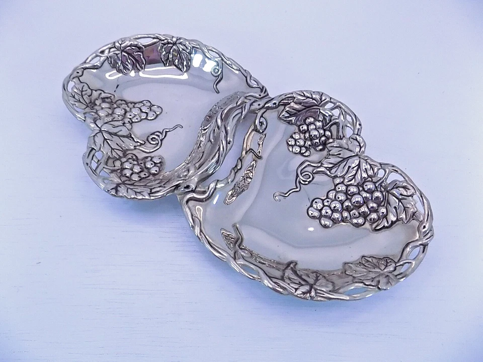 Godinger Double Heart Silver Dish Grape Plated Design Art Candy Dish - Image 3 of 4