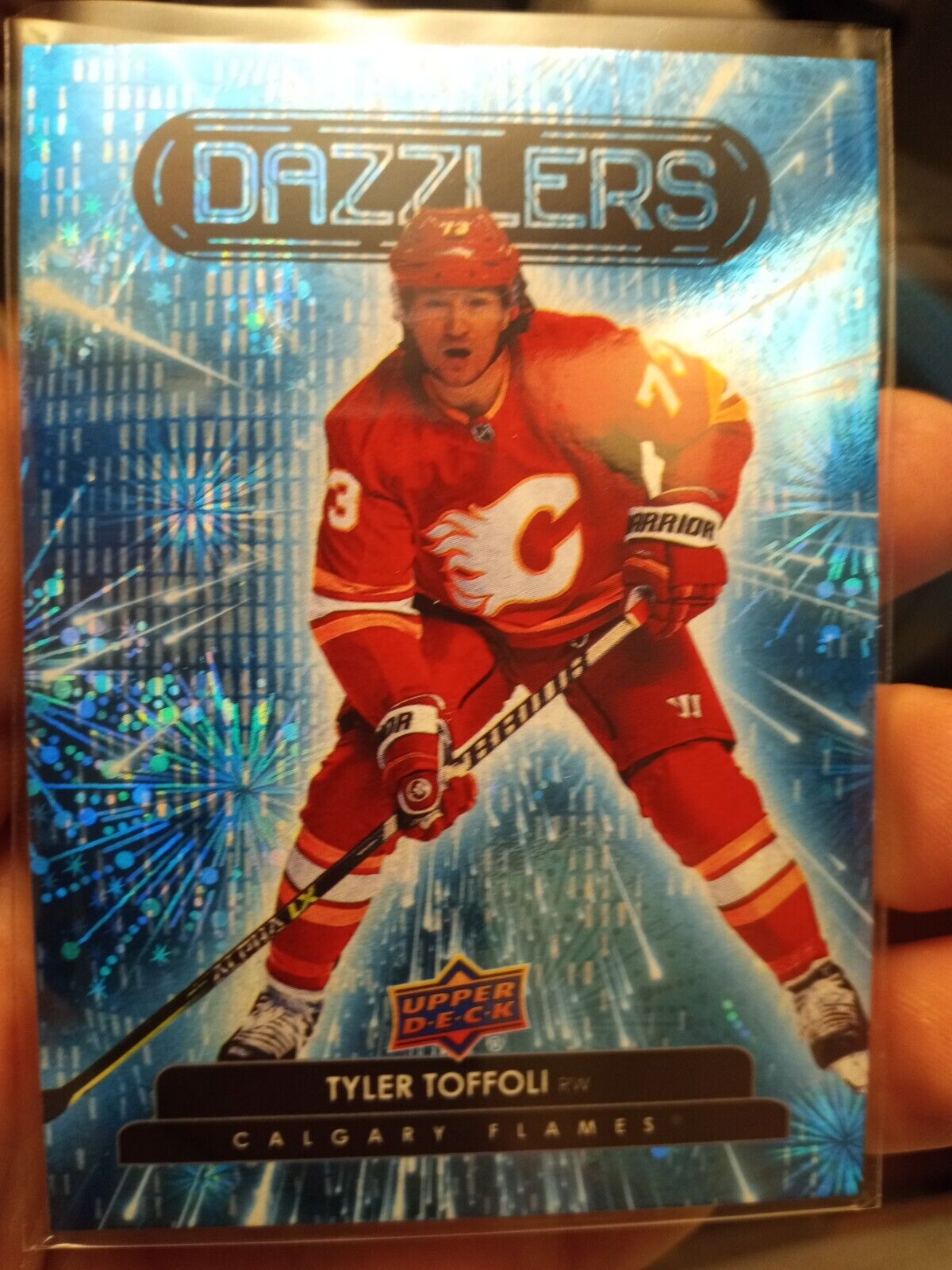 2022-23 Upper Deck Series 1 Dazzlers Blue #DZ-39 Tyler Toffoli