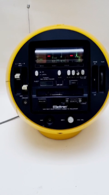 Weltron 2004 Space Ball Retro Radio Stereo Cassette Recorder - For