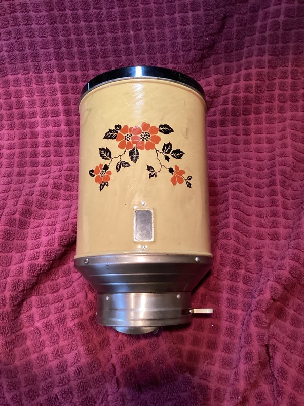 MEAS-o-MATIC red poppy coffee dispenser 1950's