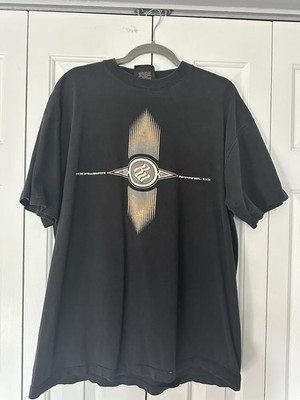 VINTAGE ROCAWEAR APPAREL CO. GRAPHIC TEE   BLACK   SIZE XL
