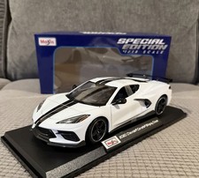 1/18 Maisto Chevrolet C8 Corvette Stingray Coupe White Diecast Special Edition
