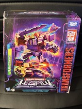 Transformers  Legacy Leader Blitzwing Figure SEALED