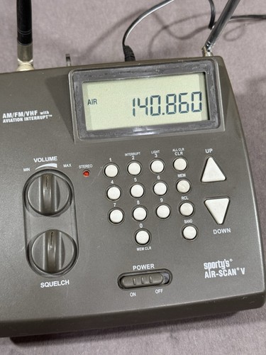 Sporty's ~ Air Scan-V Model SP-127 AM/FM/VHF Air Band Aviation Interrupt - Photo 11/12