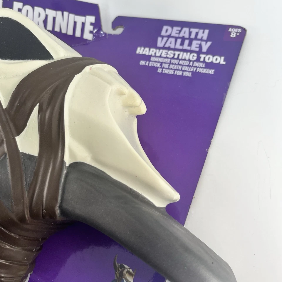 Fortnite Death Valley Harvesting Tool Pickaxe Toy 30" Expandable Cosplay Variant - Image 2 of 4