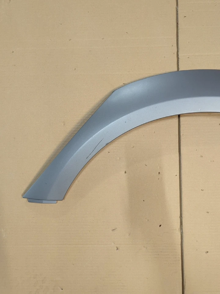 2013-2016 Audi A4 ALLROAD Rear Left Gray Wheel Arch Fender Trim OEM 8K9853817A - Image 2 of 4