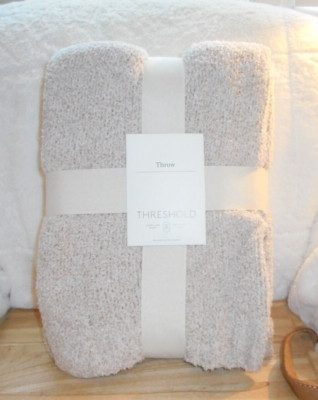 THRESHOLD TAN BEIGE BROWN SOLID SUPER SOFT THROW BLANKET 50'' X 60'' NEW