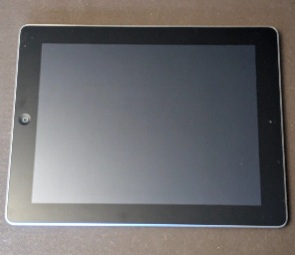 Apple iPad 4th Gen A1458 in great condition - Image 2 of 4
