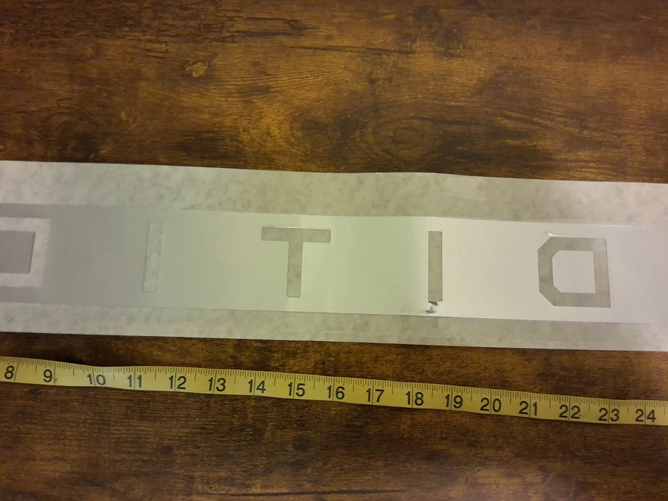 2023 原始设备制造商旋风高清玩具挂车露营车标志贴花贴纸高清版 35 英寸 — 第 4/4 张图片