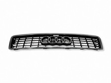 Calandre Audi S8