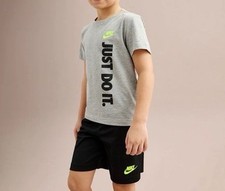 New Nike "Just Do It." boys' graphic tee and shorts set Size 7 NWT