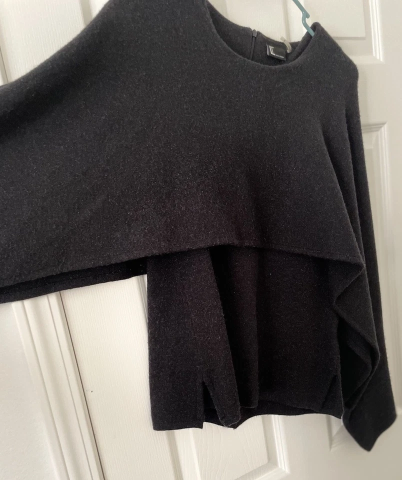 Suéter Love Token para mujer manga murciélago en negro talla mediana Foto 2 de 4