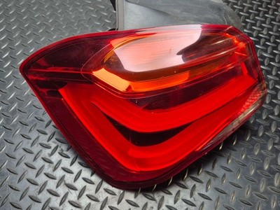BMW 1ER F20 F21 LCI RÜCKLEUCHTE HINTEN LINKS BEIFAHRERSEITE AUSSEN LED 7359017