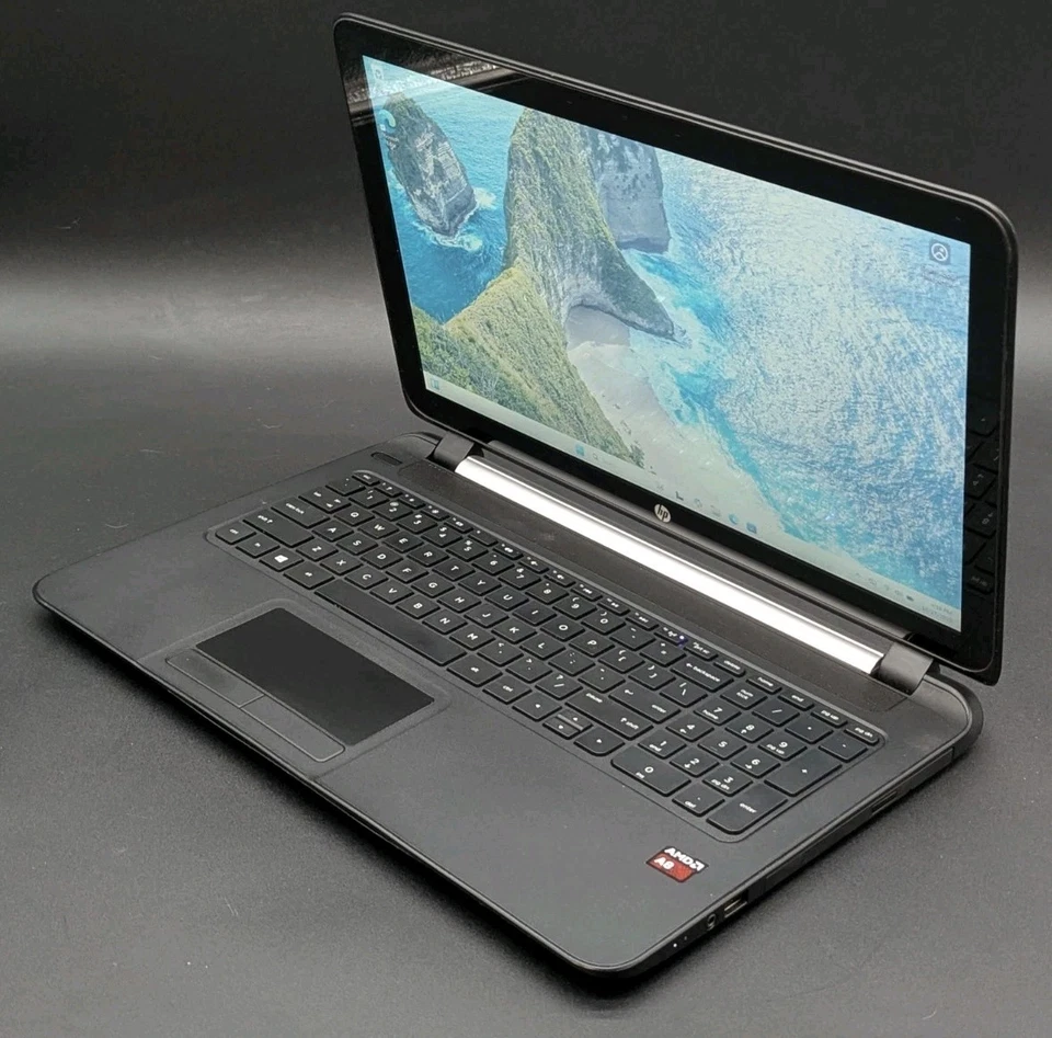 Portátil HP 15 L111DDX 15.6" Pantalla Táctil | AMD A8 | 16GB | SSD 250GB | Windows 11 Foto 4 de 4