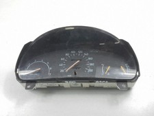 Compteur Saab 900